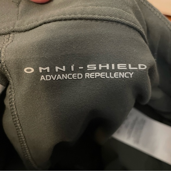 Columbia Omni-Shield Advanced Repellency Gray Activewear  Skort / 6/38. - Picture 4 of 6